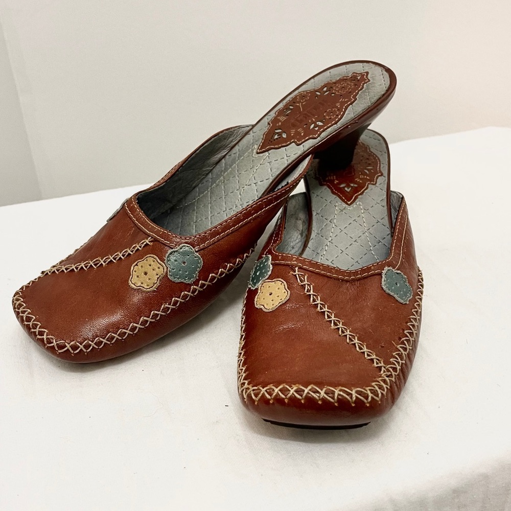 Indigo Rust Colored Leather Floral Kitten Mules